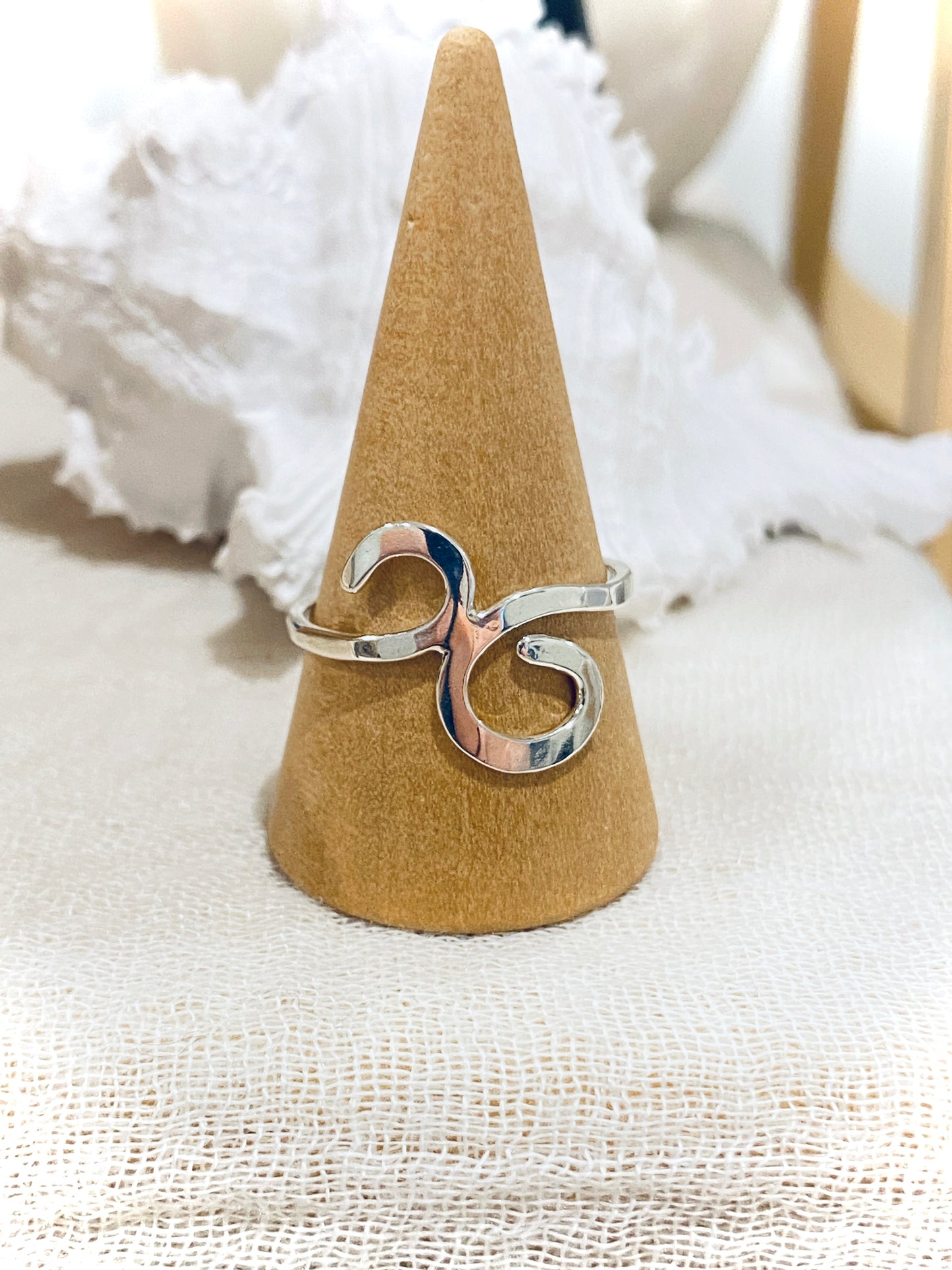 Wind & Water Thumb Ring (Design D)