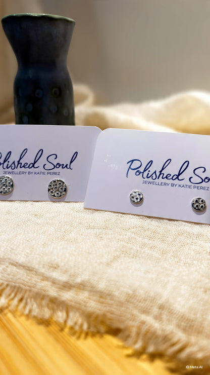 Daisy Studs (8mm - Large)
