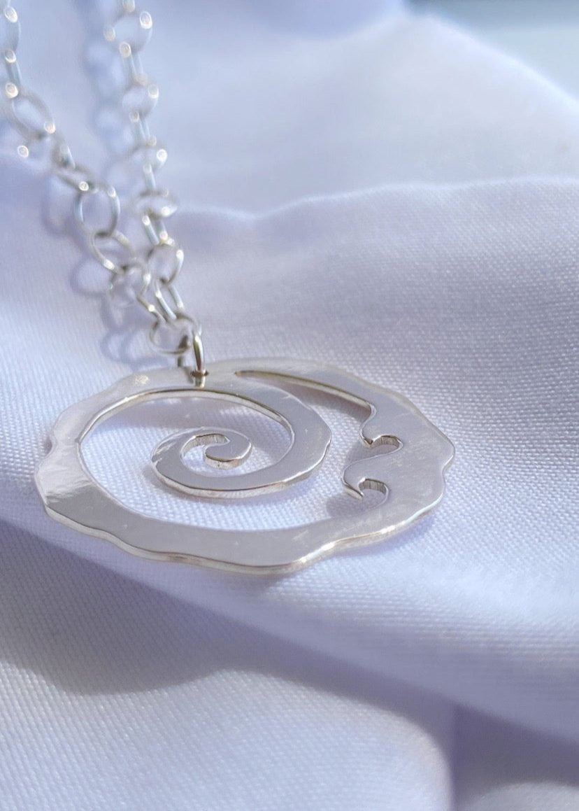 Eternal Current - Necklace (Made to order)