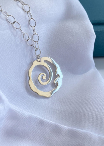 Eternal Current - Necklace (Made to order)